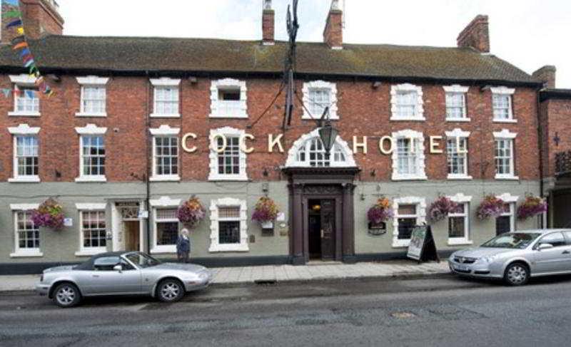 Cock Hotel By Greene King Inns Stony Stratford Buitenkant foto